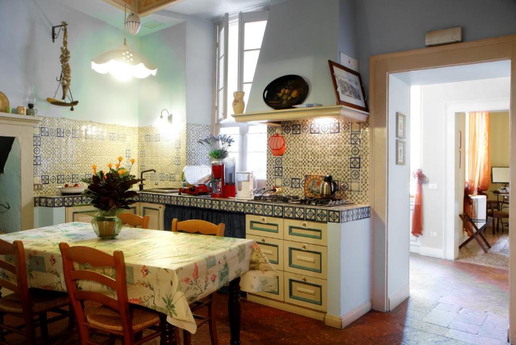 Guesthouse Alba Citta Alta Bérgamo Habitación foto